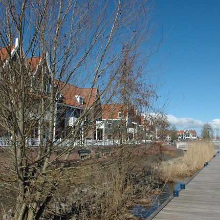 Hotel Beautiful Houseboat In The Harbour Of Volendam Near Centre Exterior foto