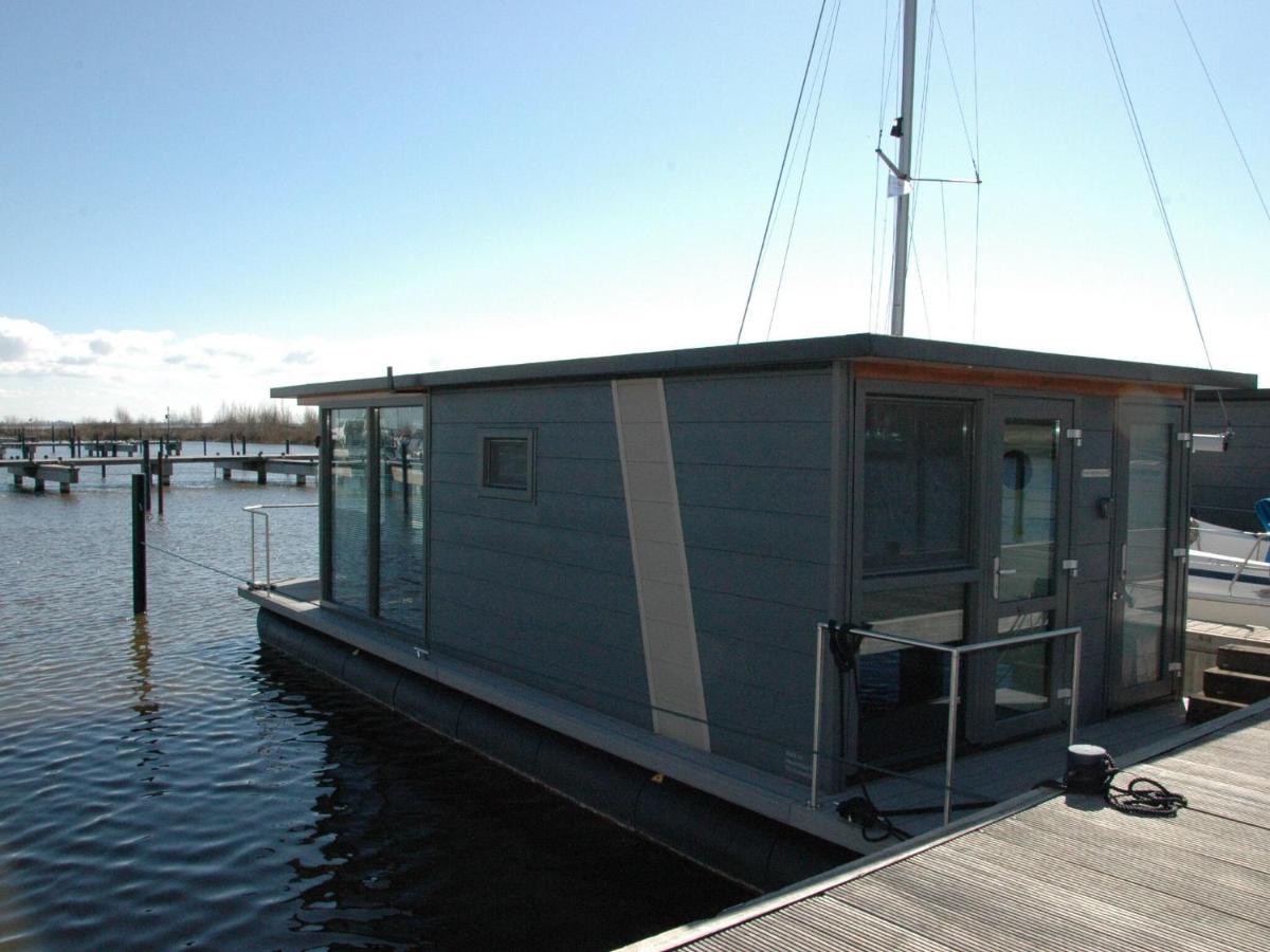 Hotel Beautiful Houseboat In The Harbour Of Volendam Near Centre Exterior foto