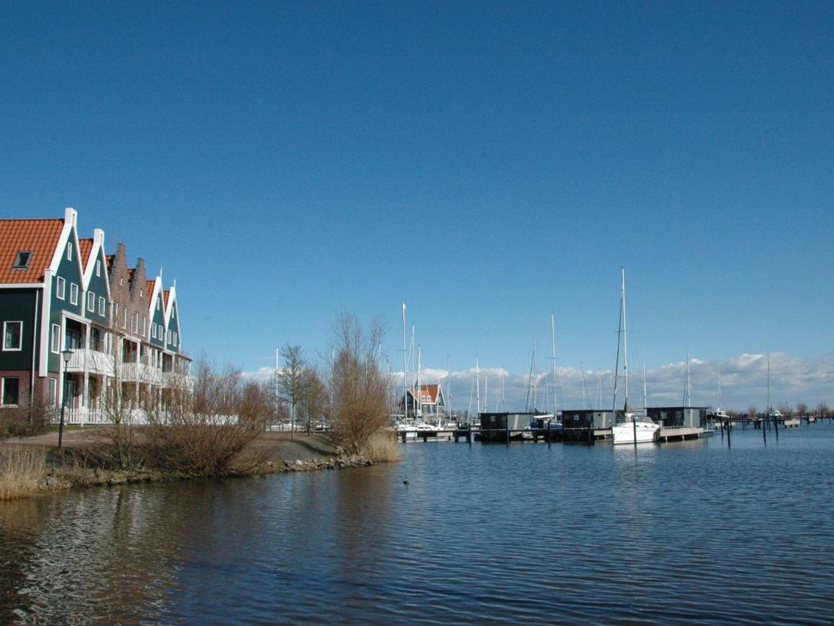 Hotel Beautiful Houseboat In The Harbour Of Volendam Near Centre Exterior foto