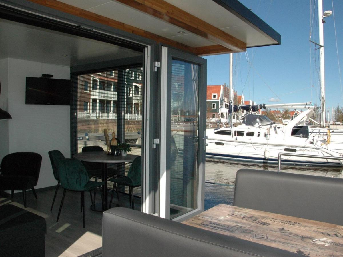 Hotel Beautiful Houseboat In The Harbour Of Volendam Near Centre Exterior foto